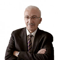 Prof. Dr. Mehmet Akif Aydın